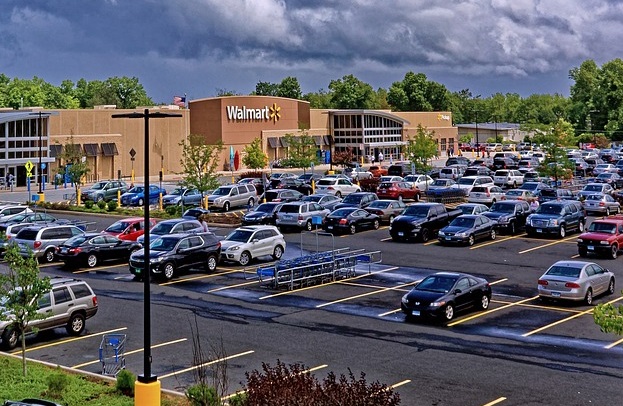 Walmart Plans to Install Thousands of EV Charging Stations at Stores by 2030
