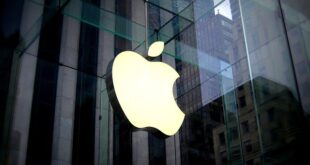 Apple Achieves Historic Milestone as Market Cap Surpasses $3 Trillion